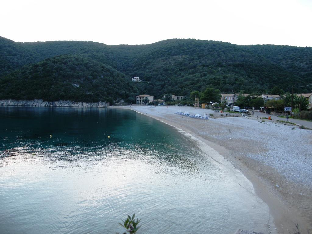 Captain Nick Aparthotel Микрос-Гиалос Номер фото