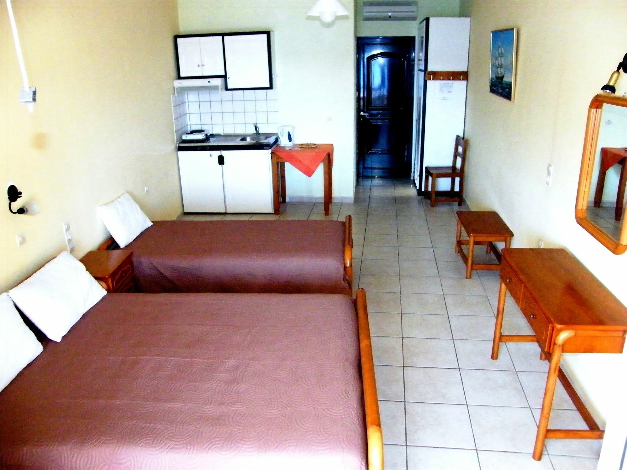 Captain Nick Aparthotel Микрос-Гиалос Экстерьер фото